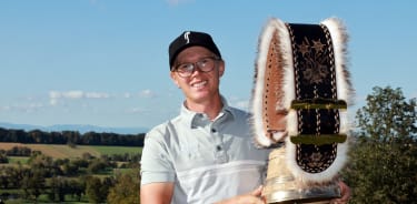 Adam-Blomme_trophy