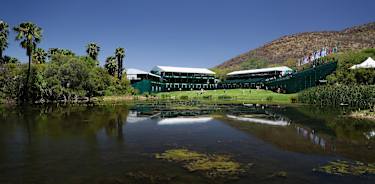 The 18th green at Gary Player CC