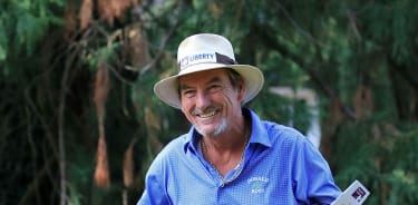 Photo of $Mark $MOULAND