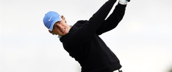 Masterful putting gives Fleetwood the lead in Geneva