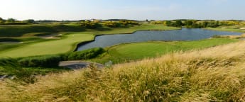 Le Golf National - With the heart of Paris in its very foundations