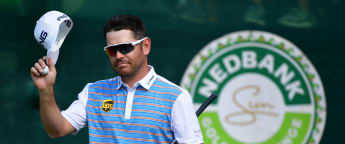 Oosthuizen happy to grind it out