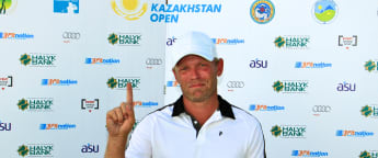 Double delight as two win cars with aces in Kazakhstan