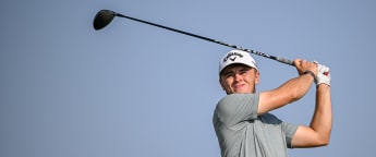 Berry moves two strokes clear in Abu Dhabi  
