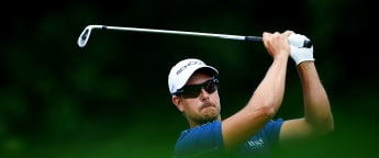 Stenson targets Race to Dubai crown