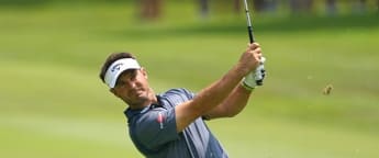 Immelman claims first round lead