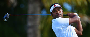 Siddikur leads the way in Mauritius