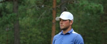 Lengden embraces change as new putter earns Czech lead