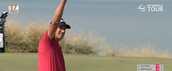 Alfredo Garcia-Heredia pours in long-range birdie effort at the 17th