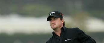 McDowell holds halfway lead