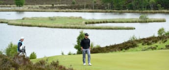 Boyd gets a little help from his friends to lead in Scotland 