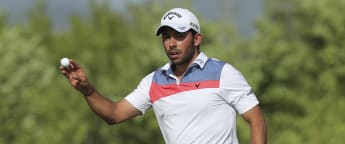 Larrazábal makes mad dash to 67 in India