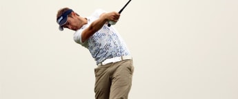 Moul remains ahead in Italy