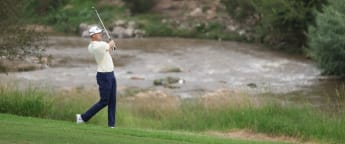 Du Preez goes low to lead in Johannesburg