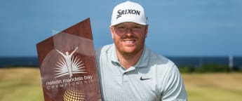 Mostert produces late show to win in South Africa 