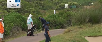 'That is amazing' - Was this chip shot planned?