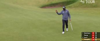 Sahith Theegala joins the lead with a long putt on the sixth