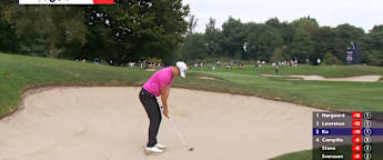 Jeong Weon Ko sets up birdie with fantastic bunker shot at the second