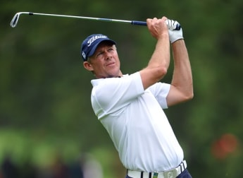 Kingston and Orr hit the front