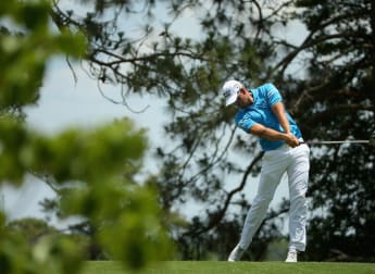 Strong finish gives Stenson hope