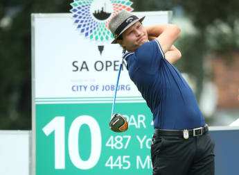 Pulkkanen edges ahead in Johannesburg