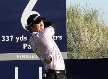 Laird claims early lead
