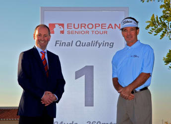 Mast heads 18 Qualifying School graduates