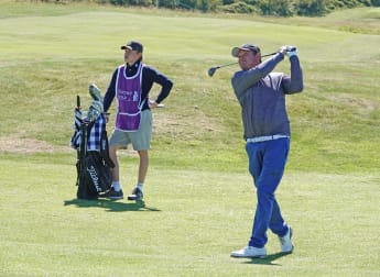 Sandelin takes charge at Trevose 