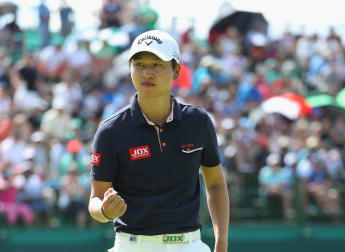 Sensational 64 gives Wang commanding lead