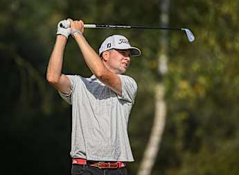 Fyfe and Tillmanns lead 22 players through to Second Stage at Donnington Grove