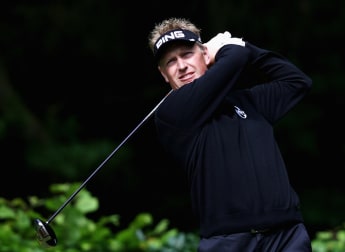 Simon leaves the rest in his Wake in Denmark