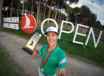 What's in the bag: Thorbjørn Olesen