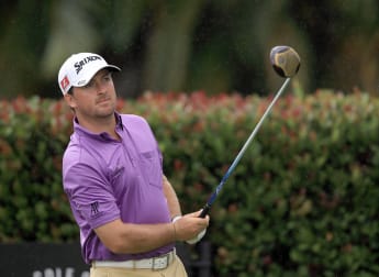 McDowell makes his move in Florida
