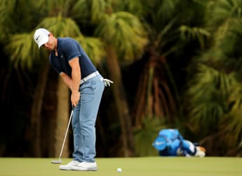 McIlroy makes steady start at Doral