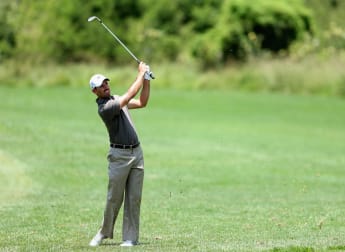 Schwartzel surges clear