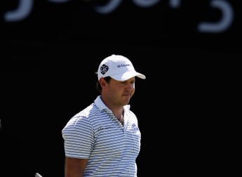 Sterne and Fisher Jnr stay clear