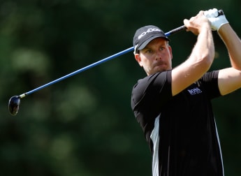 Stenson in contention as Simpson leads