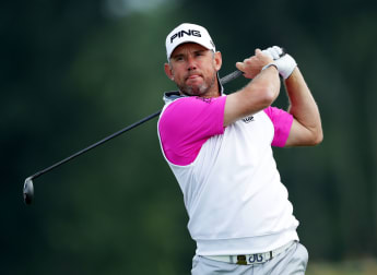 Big finish puts Westwood right in the mix