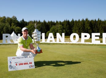 Horsey returns as race begins in Moscow