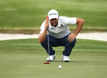 Otaegui and Uihlein lead the way in France