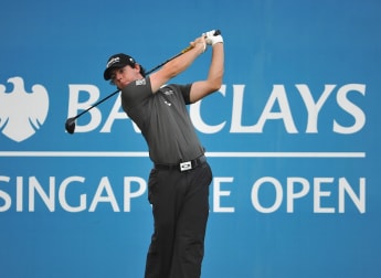 McIlroy eyes Race to Dubai riches in Singapore