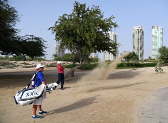 Ernie Els rolls back the years in Dubai