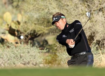 Poulter progresses in Arizona