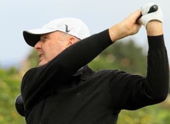 Manson edges clear on the Algarve