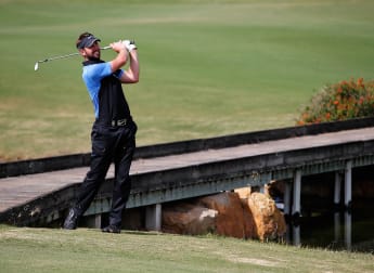 Jamieson matches record to claim lead