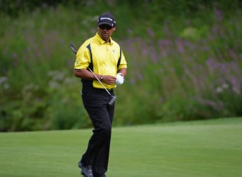 Campbell announces retirement from golf