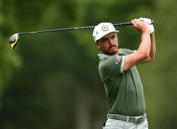 Fowler catches Todd at the top during third round