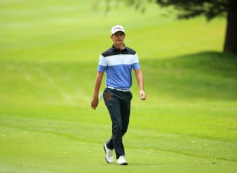 Scrivener and Laporta hit the front