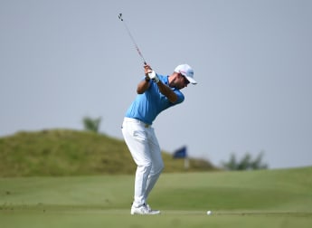 Bernd hammers home advantage in Oman