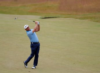 McDowell battles into AAM Scottish Open contention